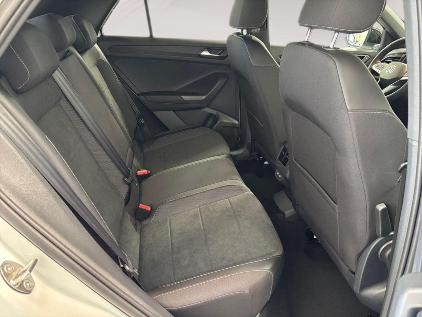 Volkswagen T-Roc Dark Line 1.0 TSI 85 kW (115 CV)