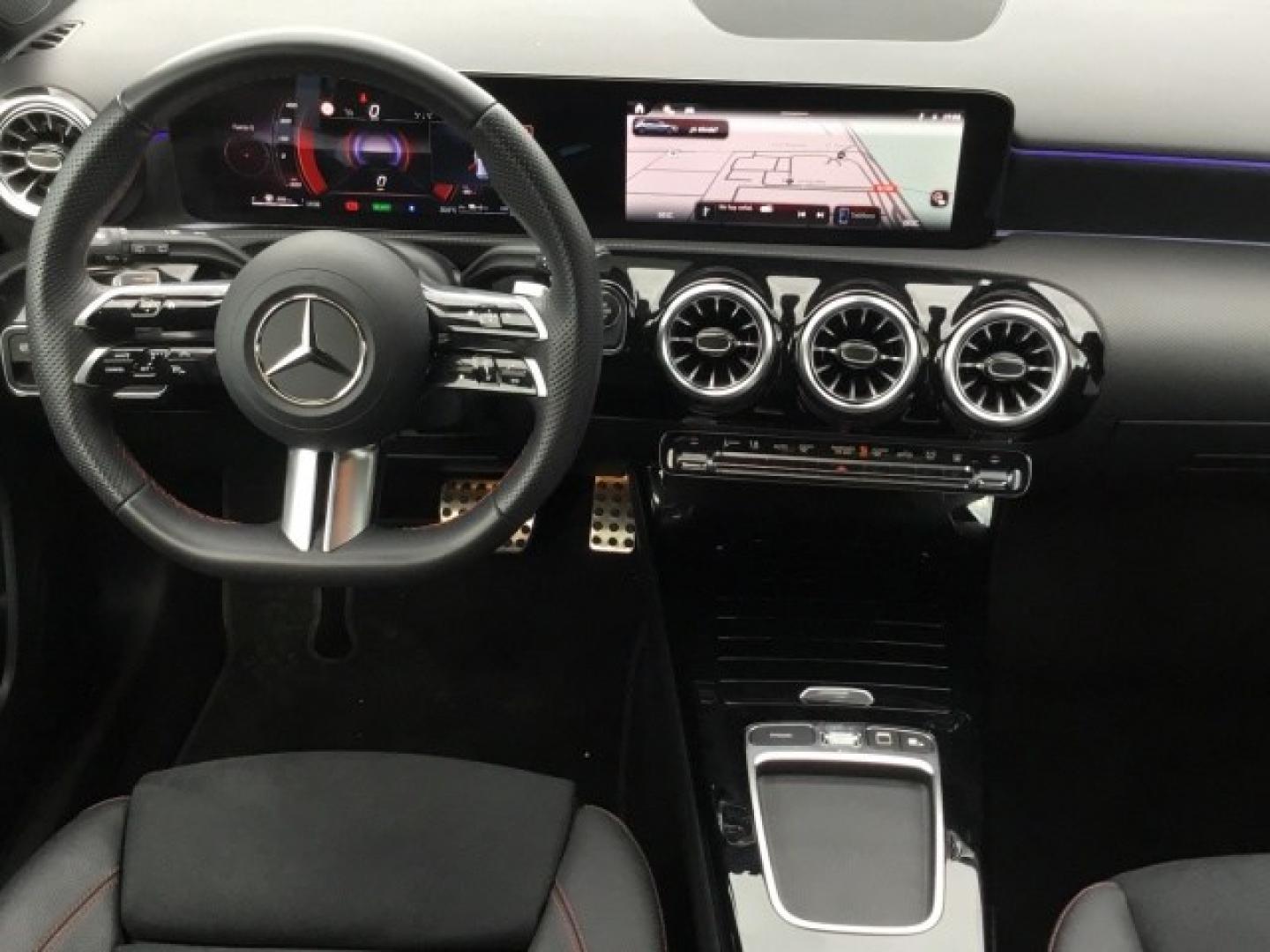 Mercedes Benz Actros 250 eMG Line