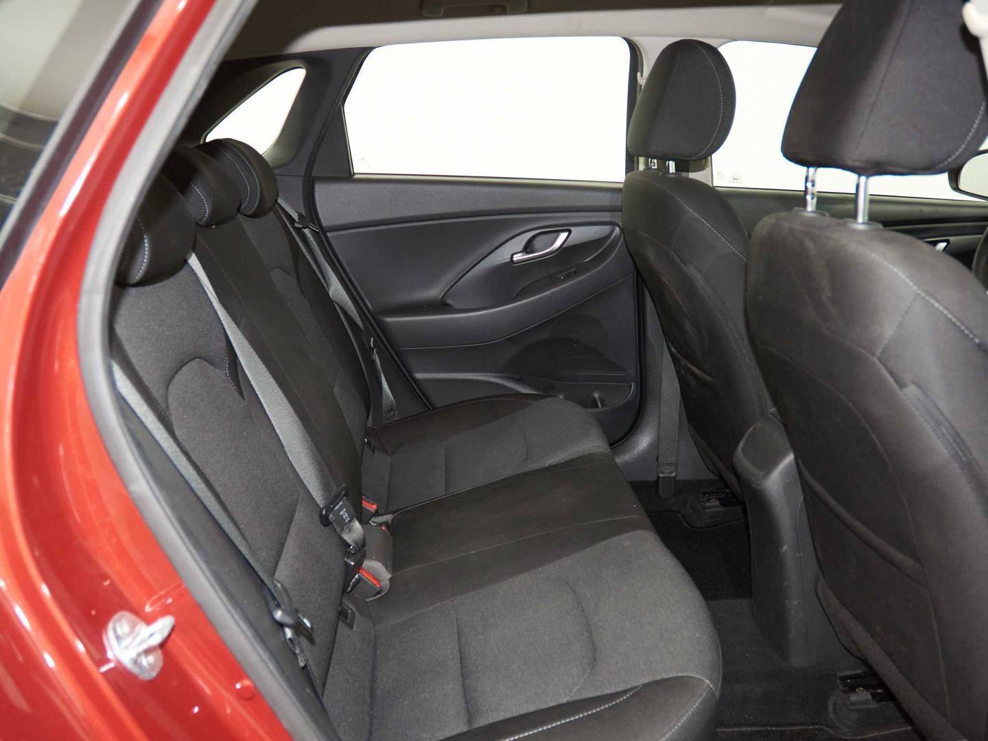 Hyundai i30 1.0 TGDI Klass 48V 120