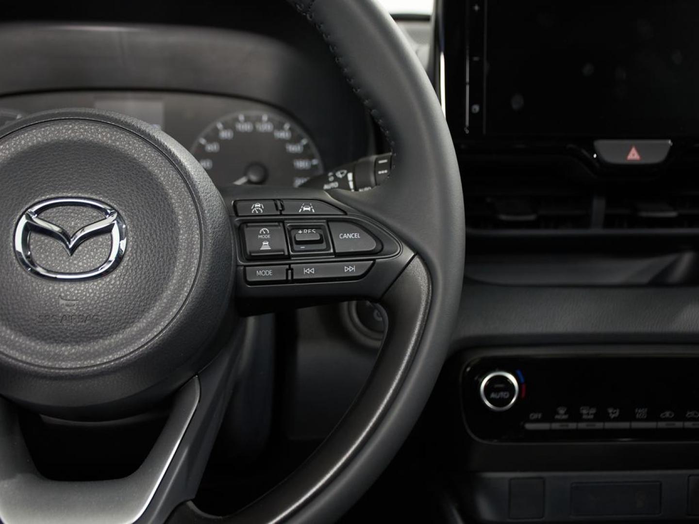 Mazda 2 HYBRID 2025 1.5 85 KW (116 CV) CVT EXCLUSIVE-LINE