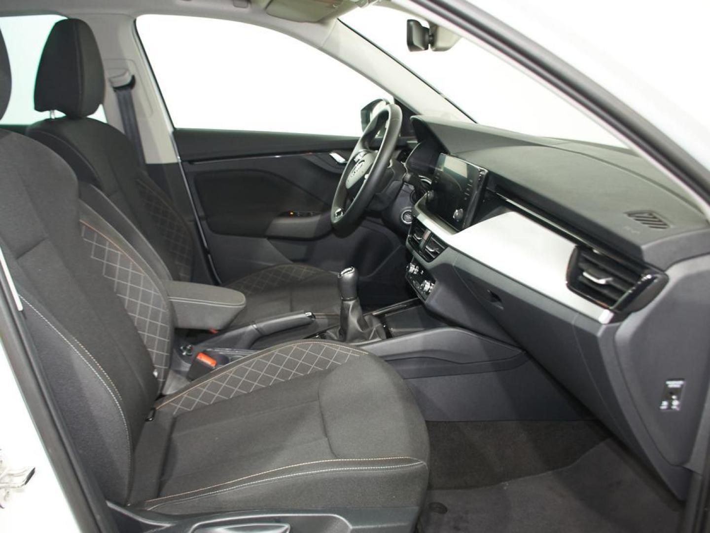 Skoda Kamiq 1.0 TSI Ambition 70 kW (95 CV)
