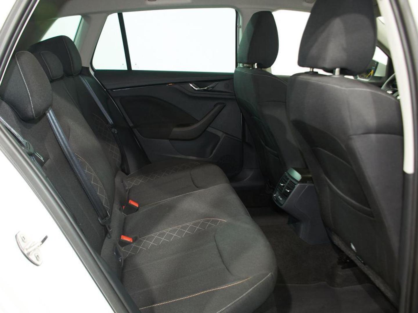 Skoda Kamiq 1.0 TSI Ambition 70 kW (95 CV)