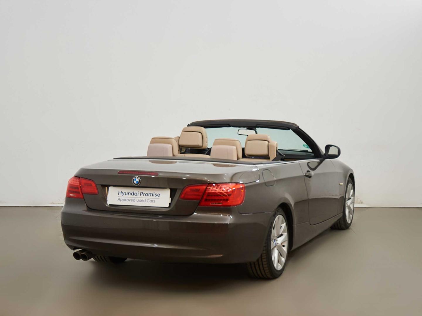 BMW Serie 3 E93 Cabrio 330i Cabrio Aut.