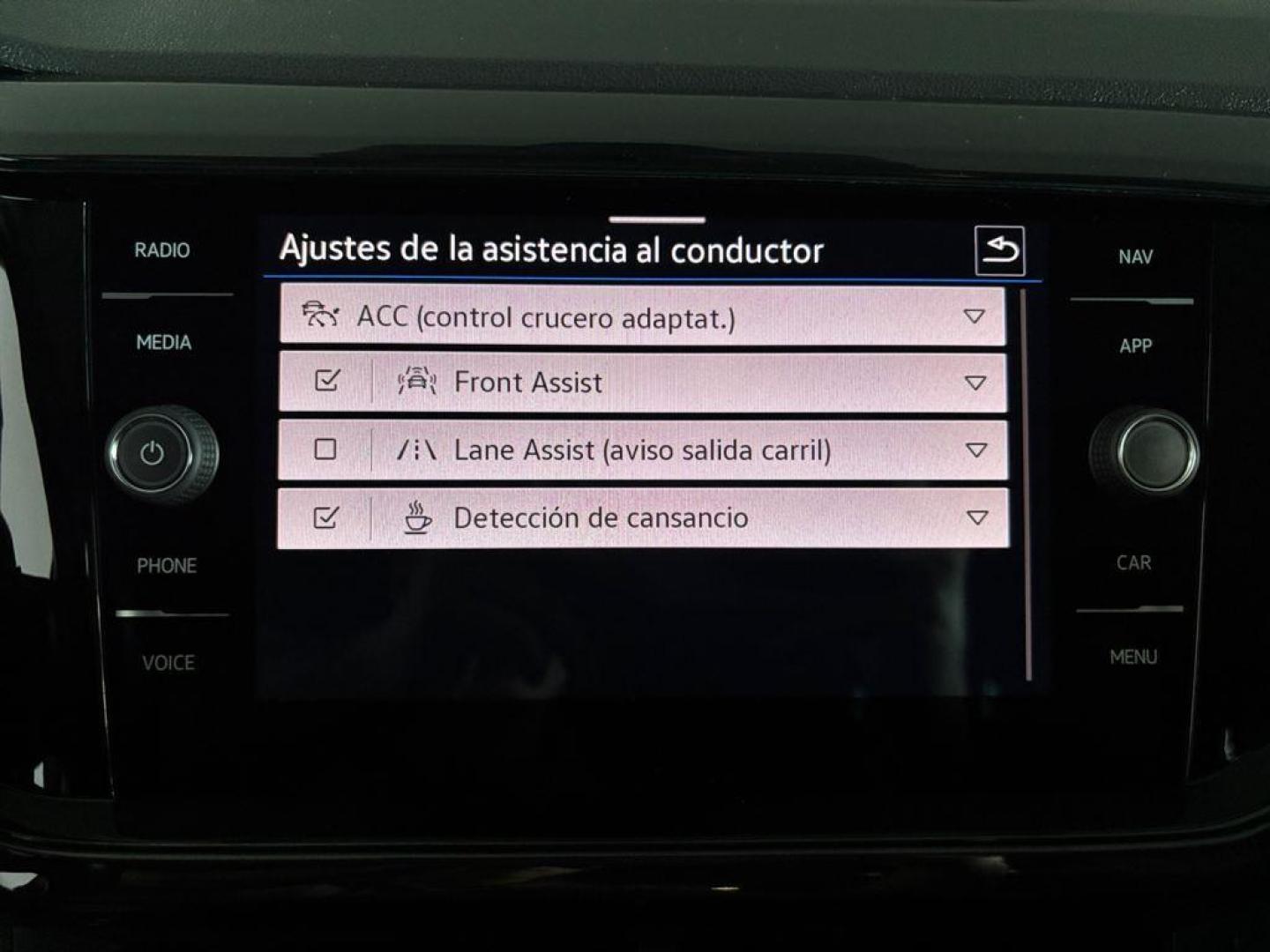 Volkswagen T-Cross Advance 1.0 TSI 81kW (110CV) DSG