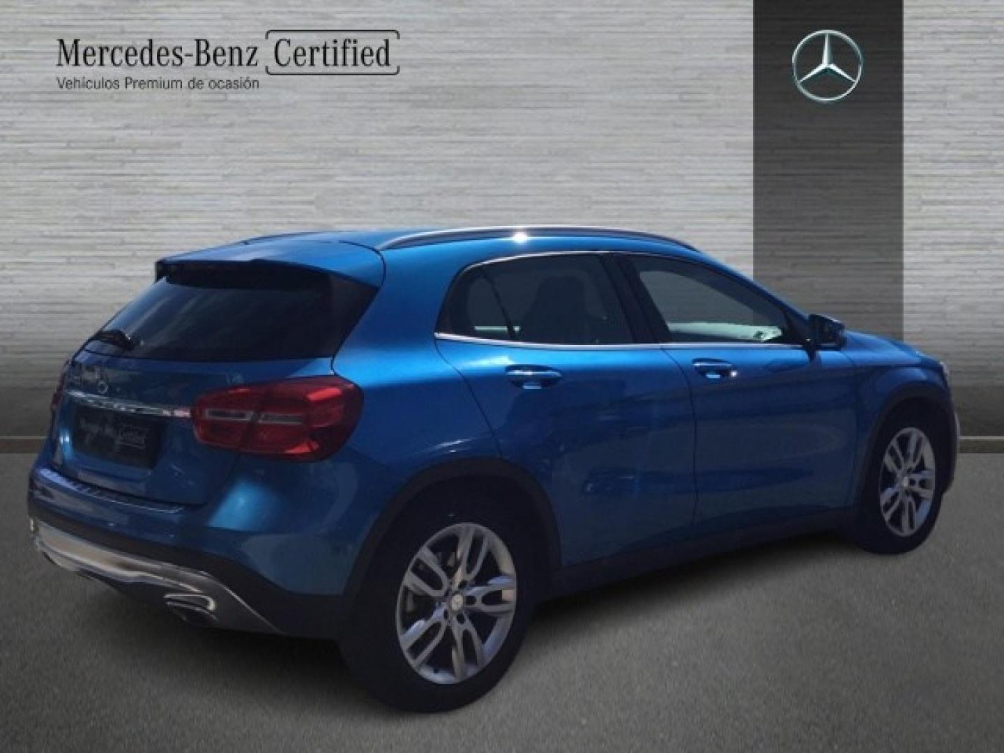 Mercedes Benz GLA 200 CDI / d Urban
