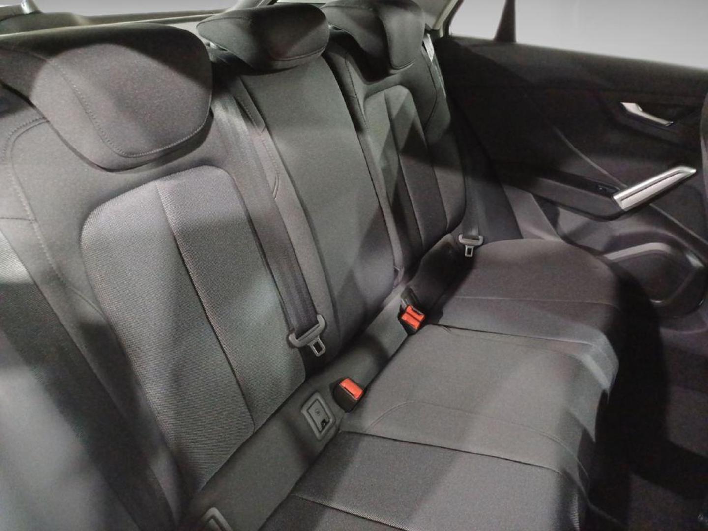 Audi Q2 Advanced 30 TFSI 85 kW (116 CV)