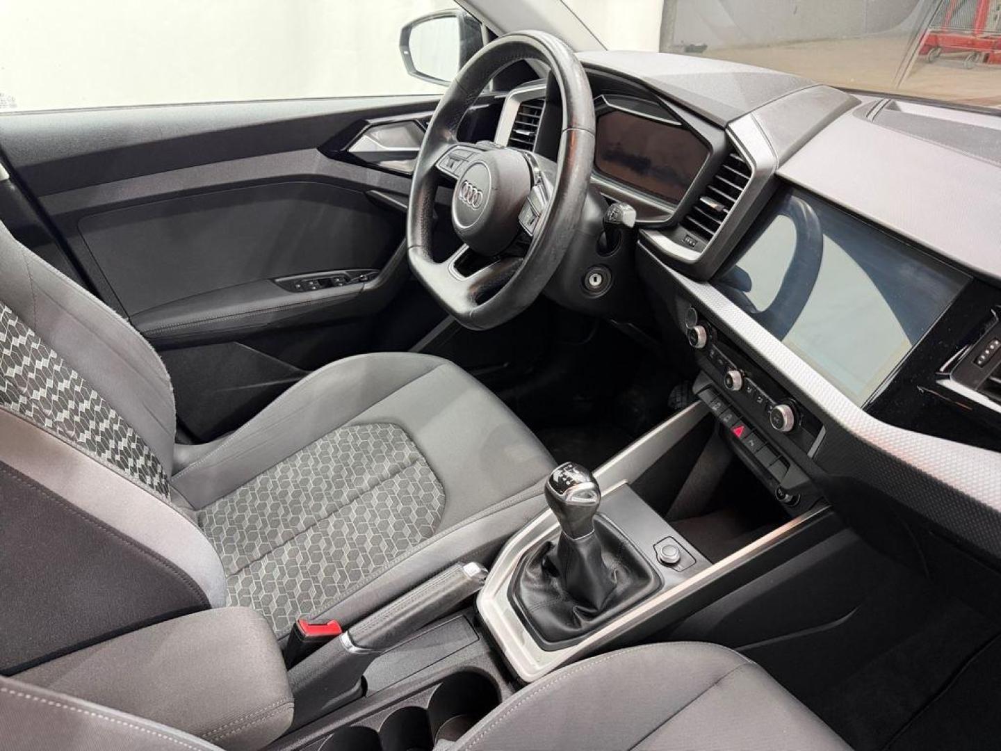 Audi A1 Sportback Adrenalin edition 30 TFSI 81 kW (110 CV) S tronic