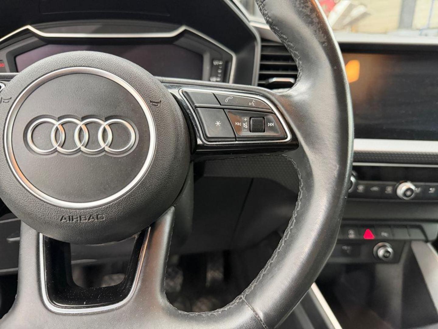 Audi A1 Sportback Adrenalin edition 30 TFSI 81 kW (110 CV) S tronic