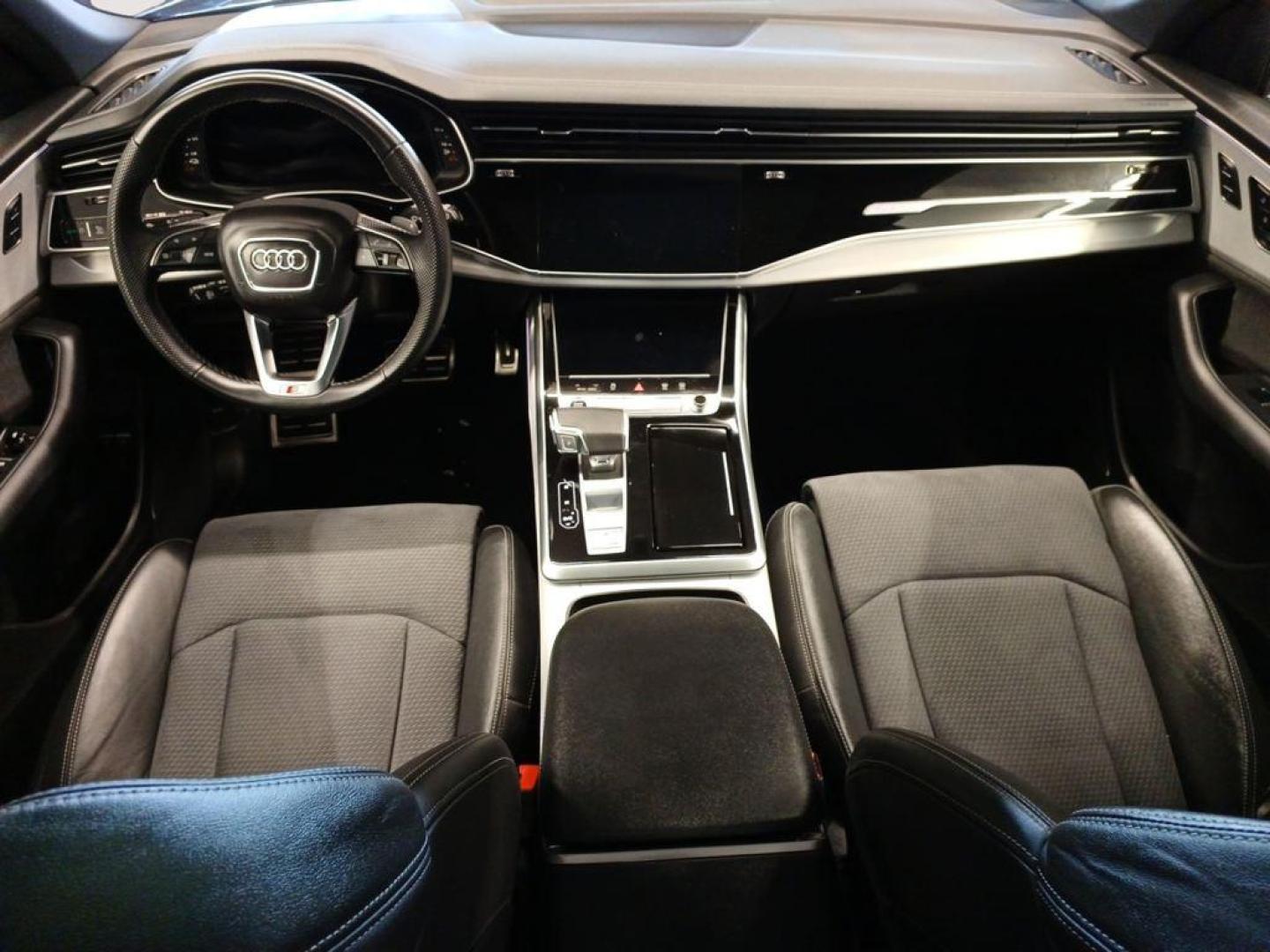 Audi Q8 e-tron Black line 55 TFSIe quattro 290 kW (394 CV) tiptronic