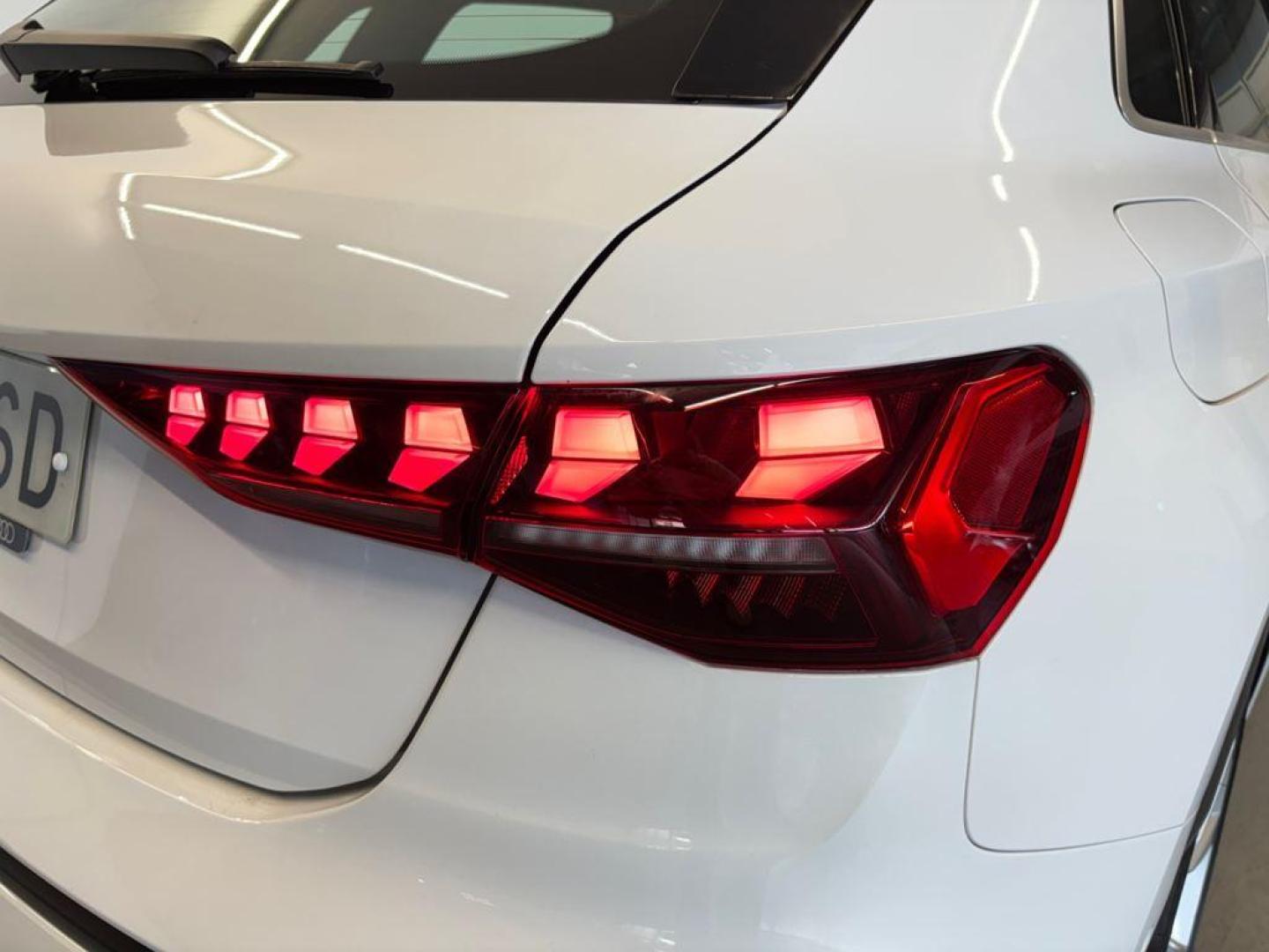 Audi A3 Sportback Advanced 30 TFSI 85 kW (116 CV) S tronic
