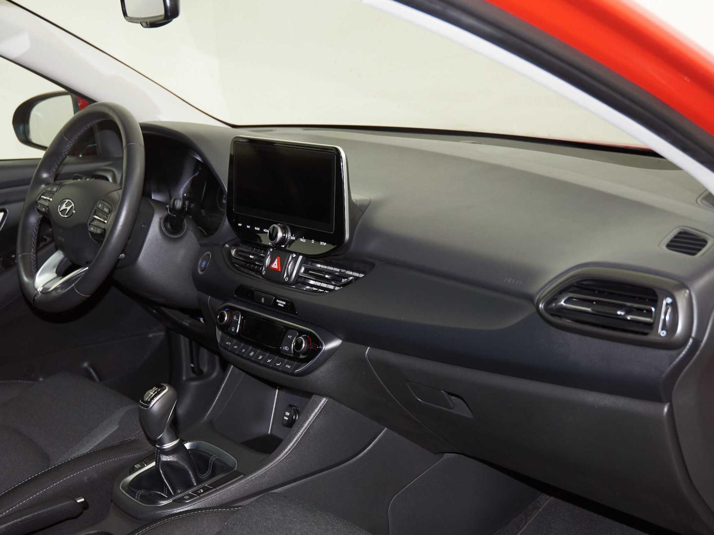 Hyundai i30 1.0 TGDI Tecno 48V 120