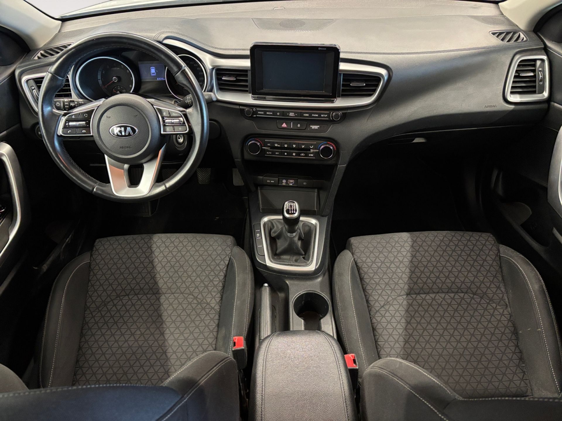 Kia Ceed 1.4 T-GDi 103kW (140CV) Drive