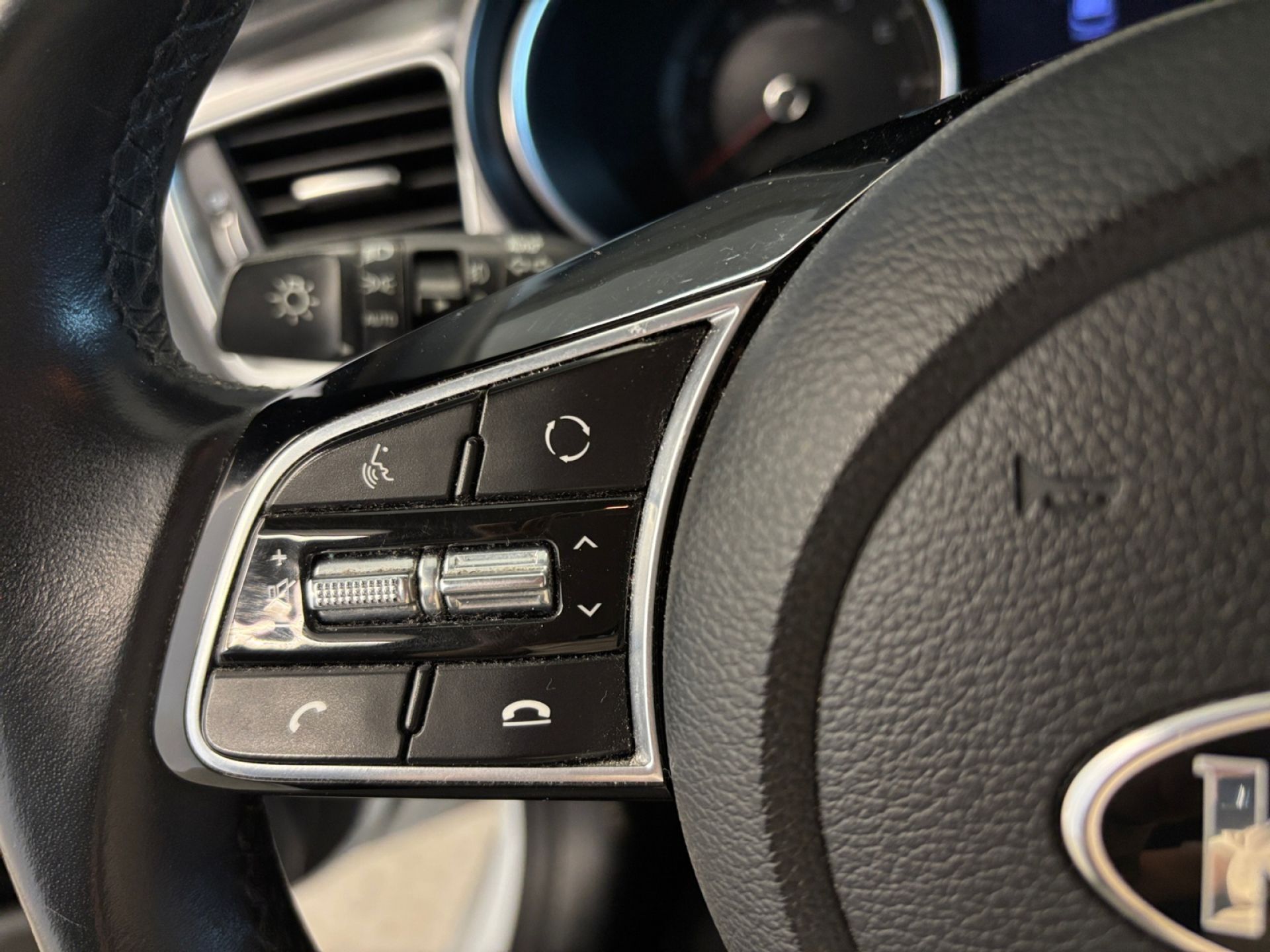 Kia Ceed 1.4 T-GDi 103kW (140CV) Drive