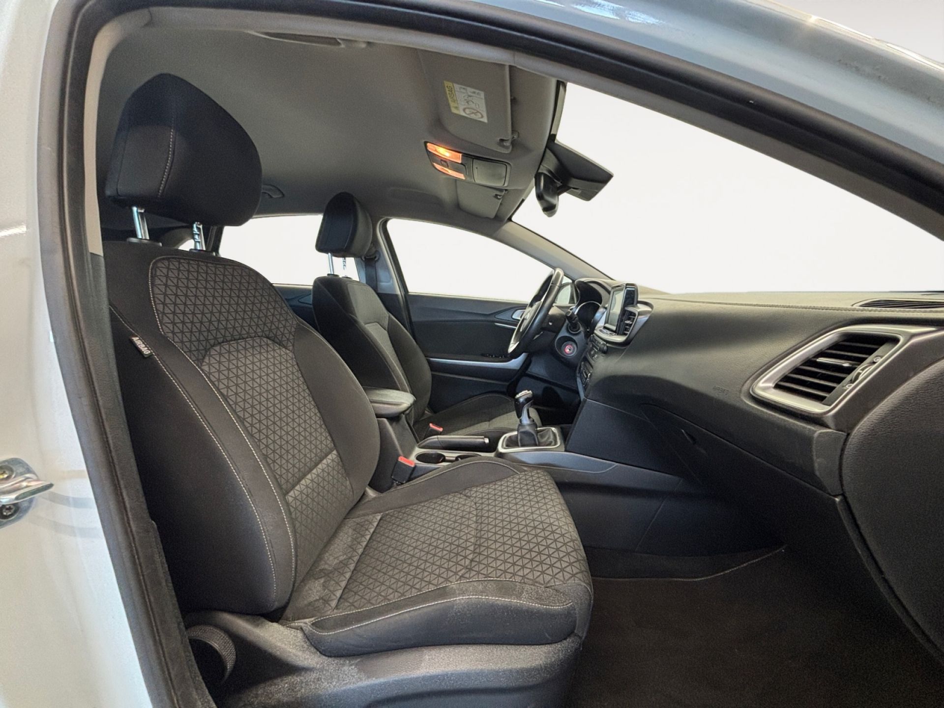 Kia Ceed 1.4 T-GDi 103kW (140CV) Drive
