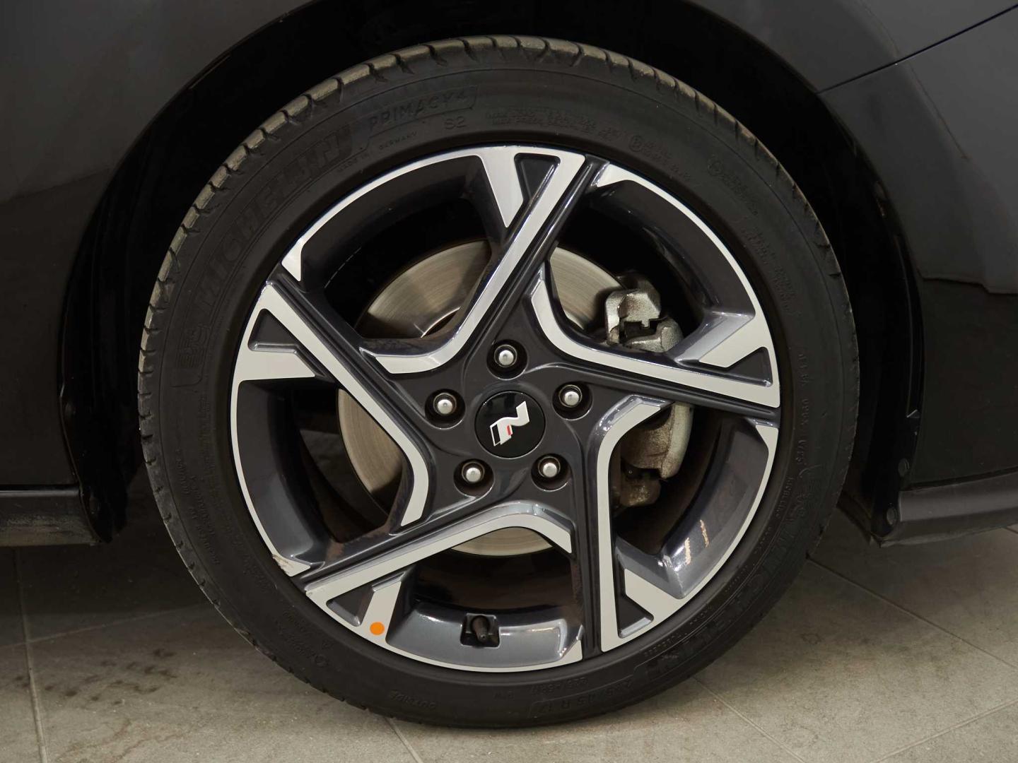 Hyundai i30 Fastback FB 1.0 TGDI N Line 30A 120
