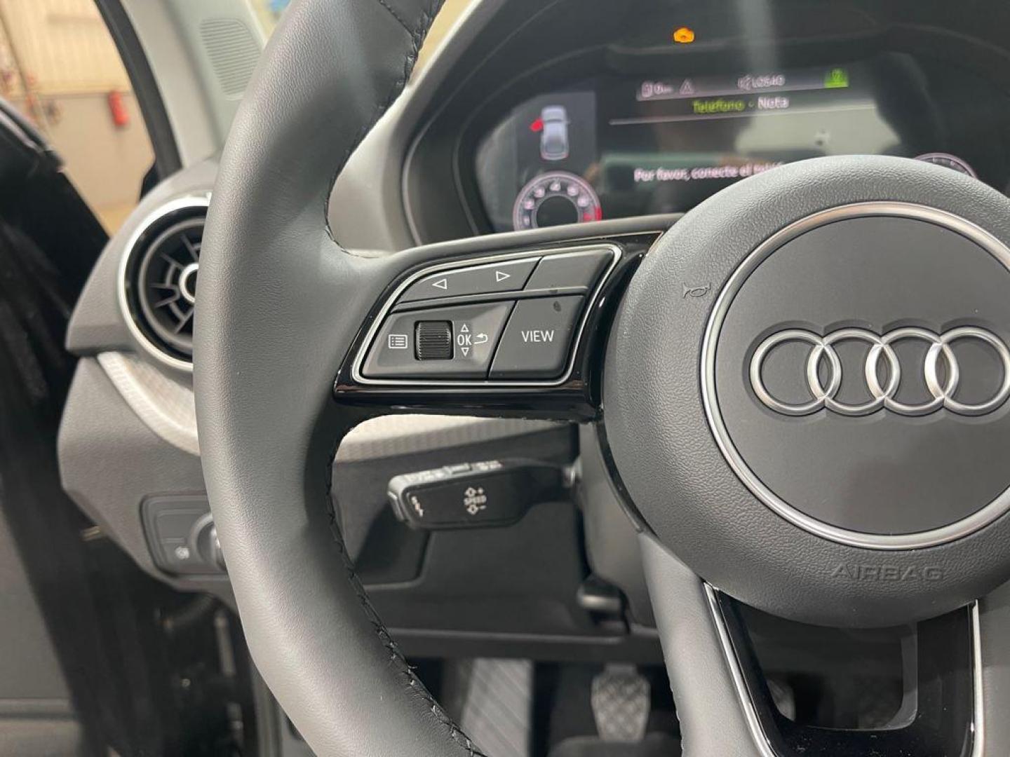 Audi Q2 Advanced 30 TFSI 85 kW (116 CV)