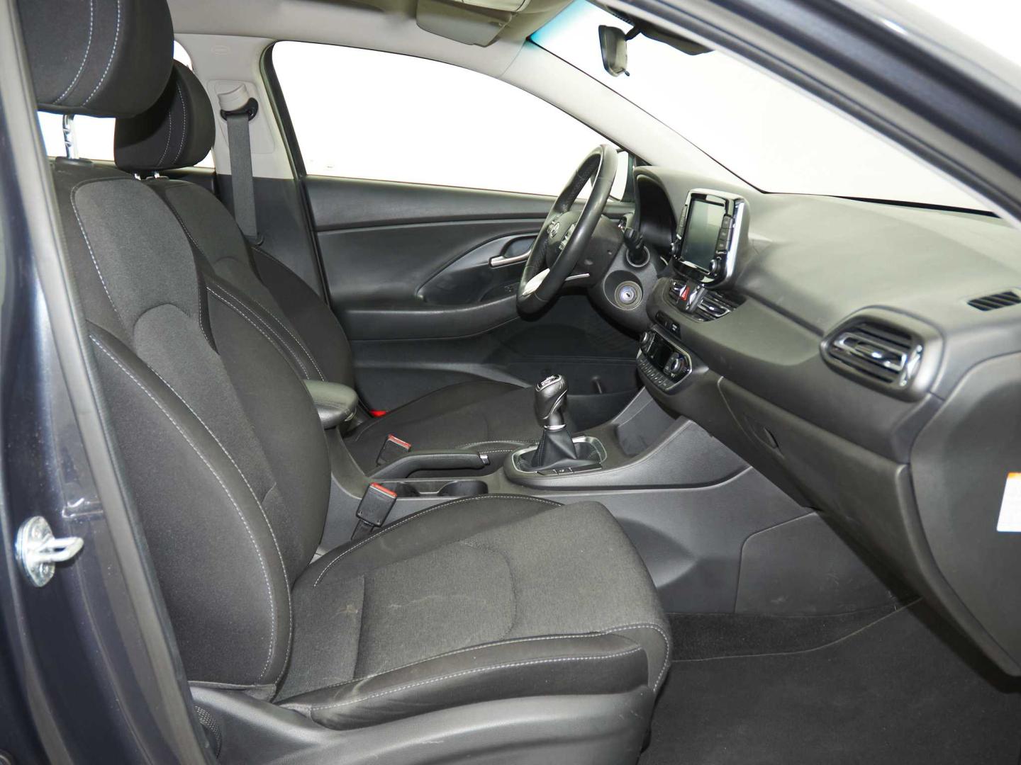 Hyundai i30 Fastback FB 1.0 TGDI Klass 48V 120