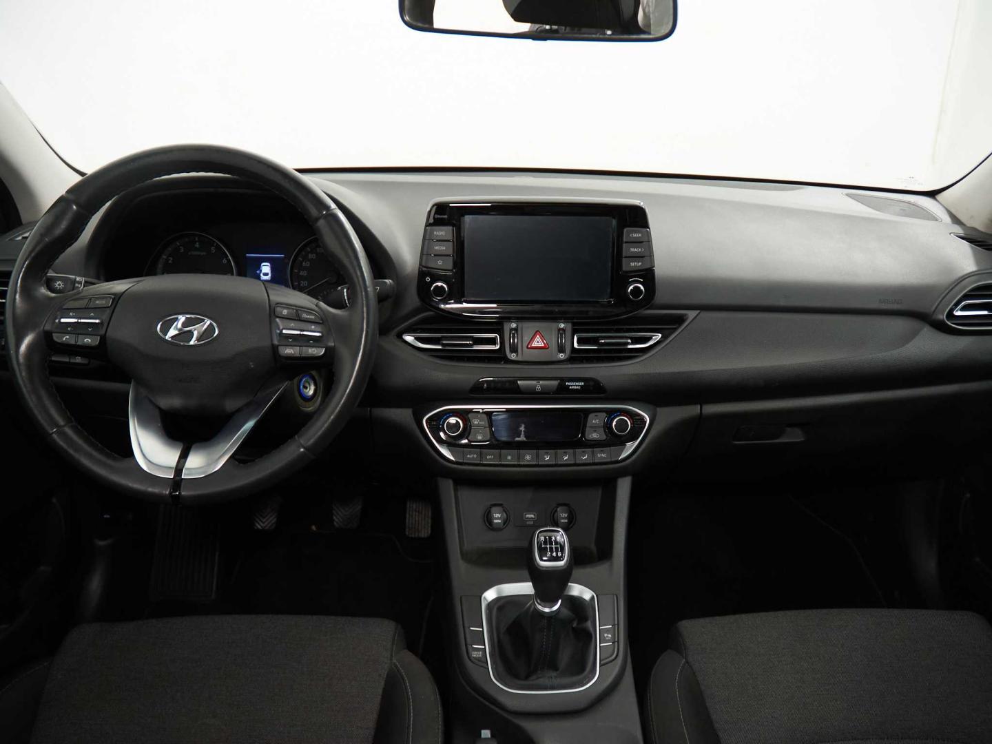 Hyundai i30 Fastback FB 1.0 TGDI Klass 48V 120
