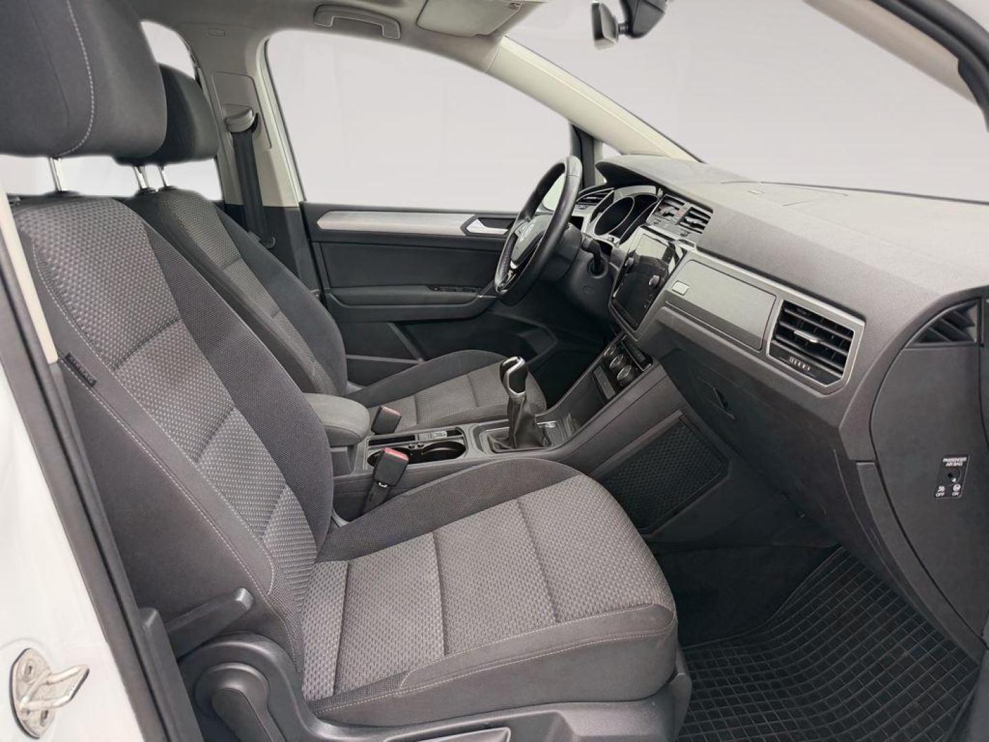 Volkswagen Touran Advance 2.0 TDI 110 kW (150 CV)