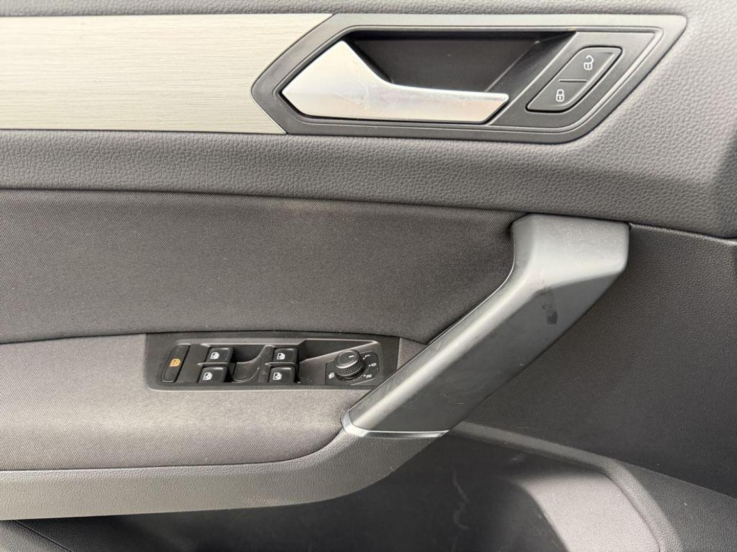 Volkswagen Touran Advance 2.0 TDI 110 kW (150 CV)