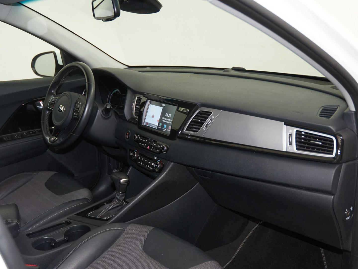 Kia Niro Híbrido 1.6 HEV Emotion