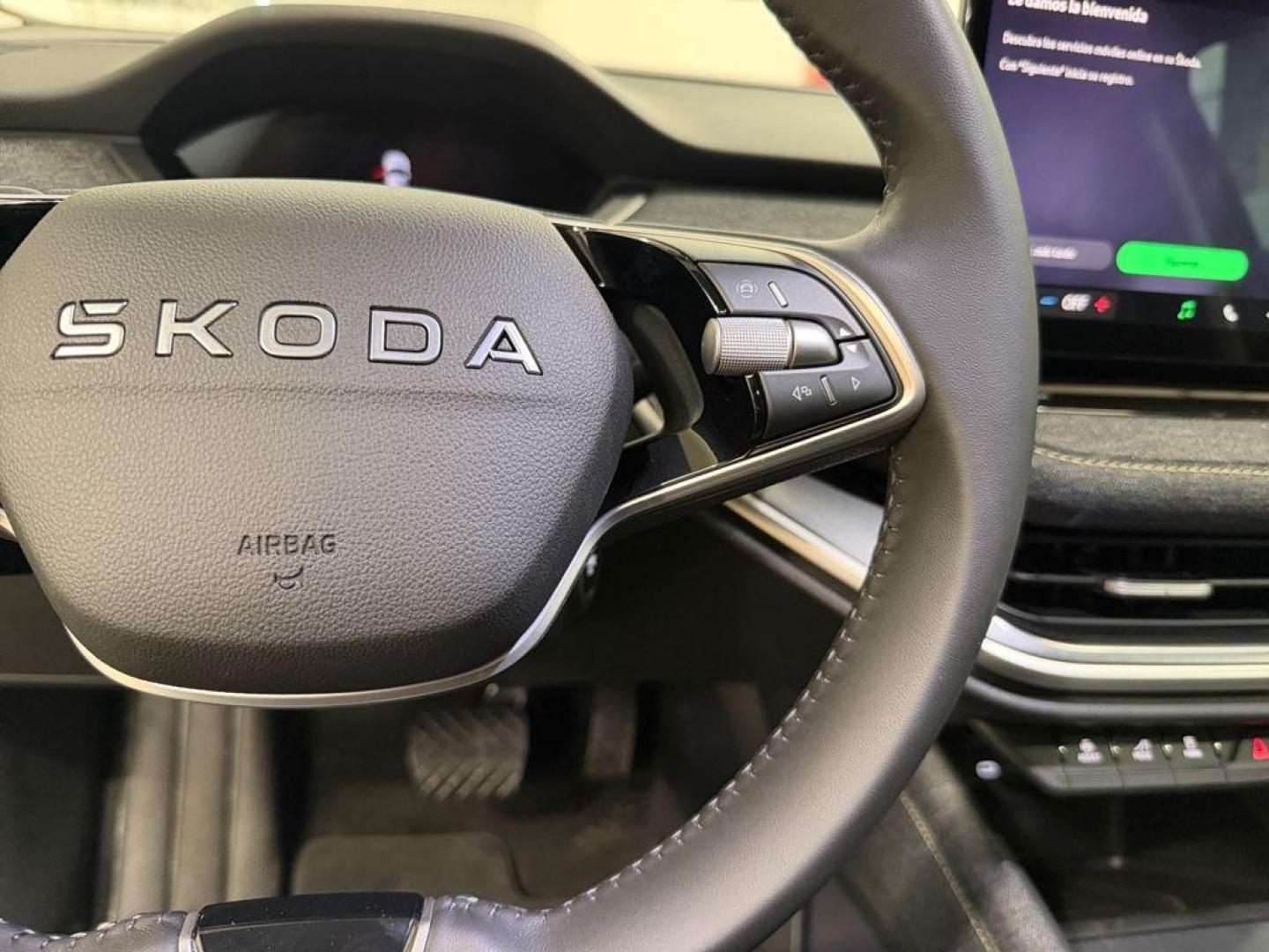 Skoda Elroq 85 82 kWh 210 kW (286 CV)