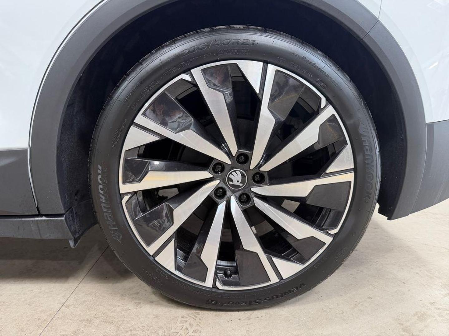 Skoda Elroq Sportline 85 82 kWh 210 kW (286 CV)