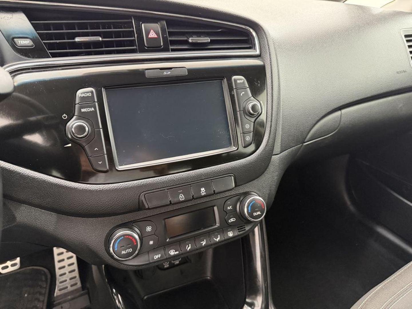 Kia Ceed 1.4 CRDi WGT Concept 66 kW (90 CV)