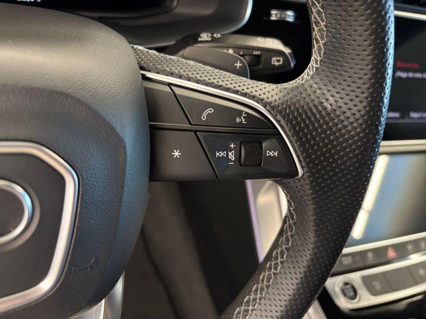 Audi Q8 Black line 45 TDI quattro 170 kW (231 CV) tiptronic
