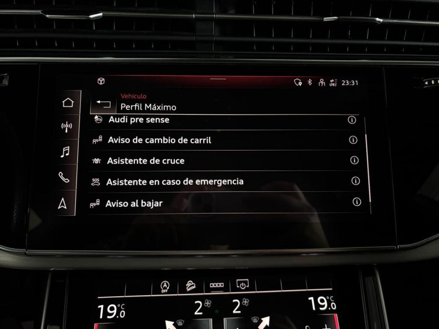Audi Q8 Black line 45 TDI quattro 170 kW (231 CV) tiptronic