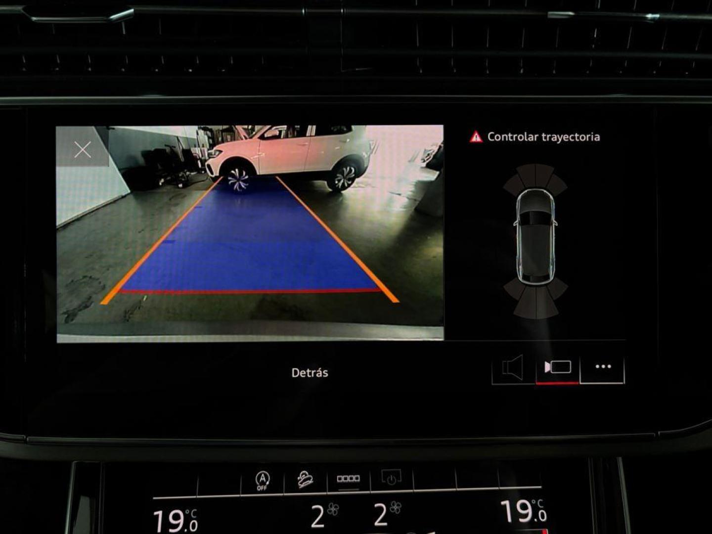 Audi Q8 Black line 45 TDI quattro 170 kW (231 CV) tiptronic
