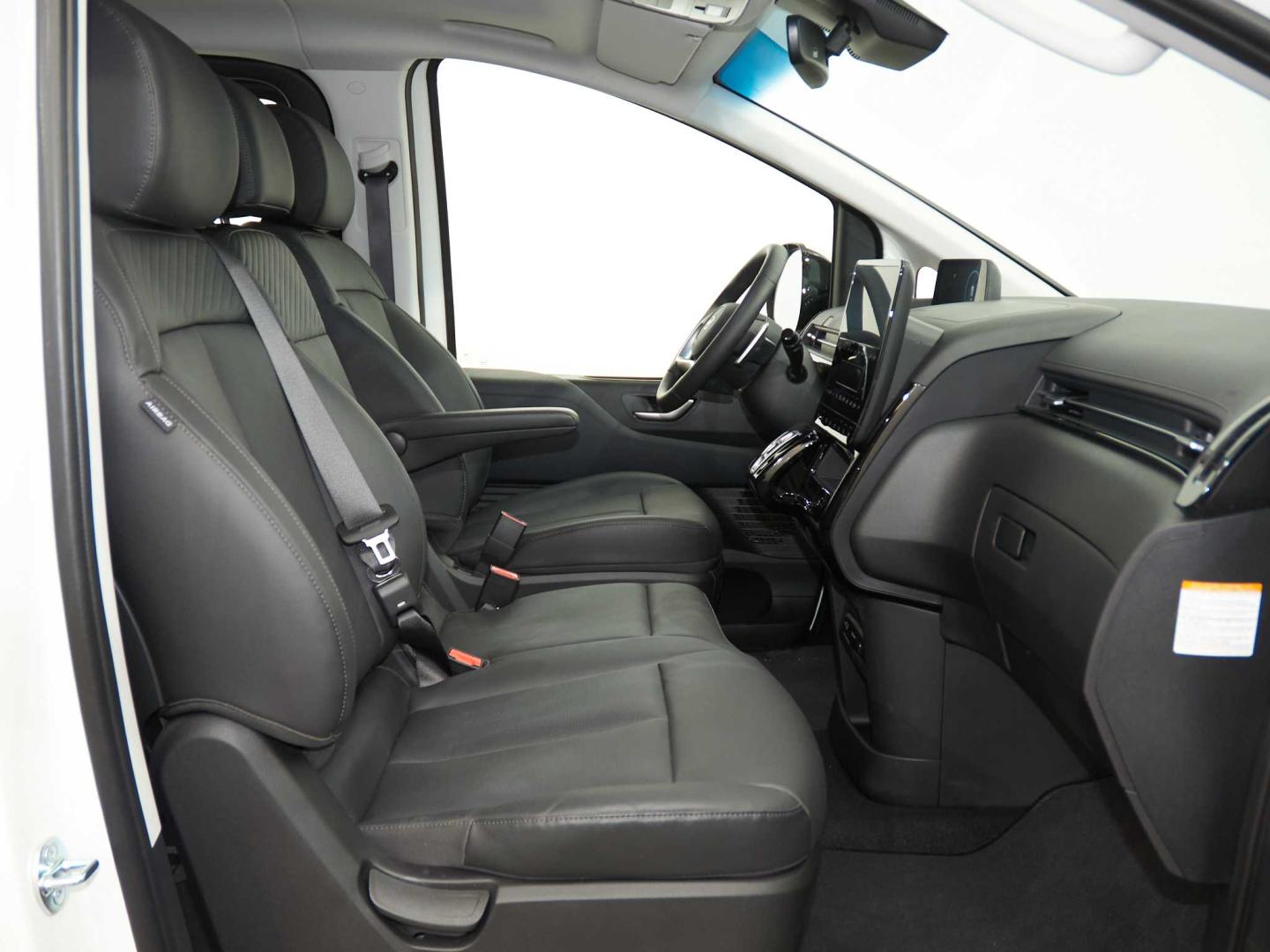 Hyundai Staria HEV 1.6 TGDI Style