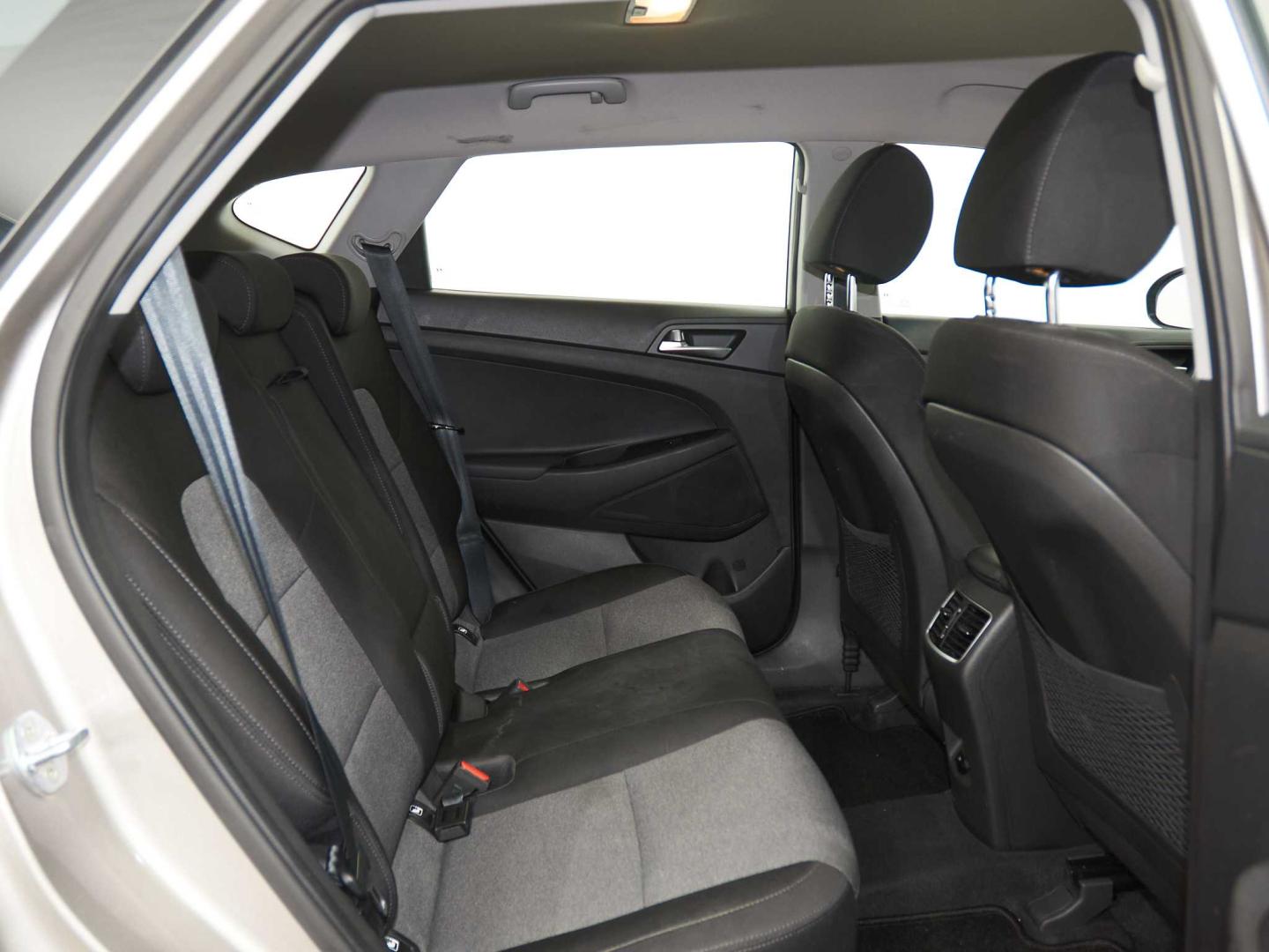 Hyundai Tucson 1.6CRDI 48V SLE 4x2