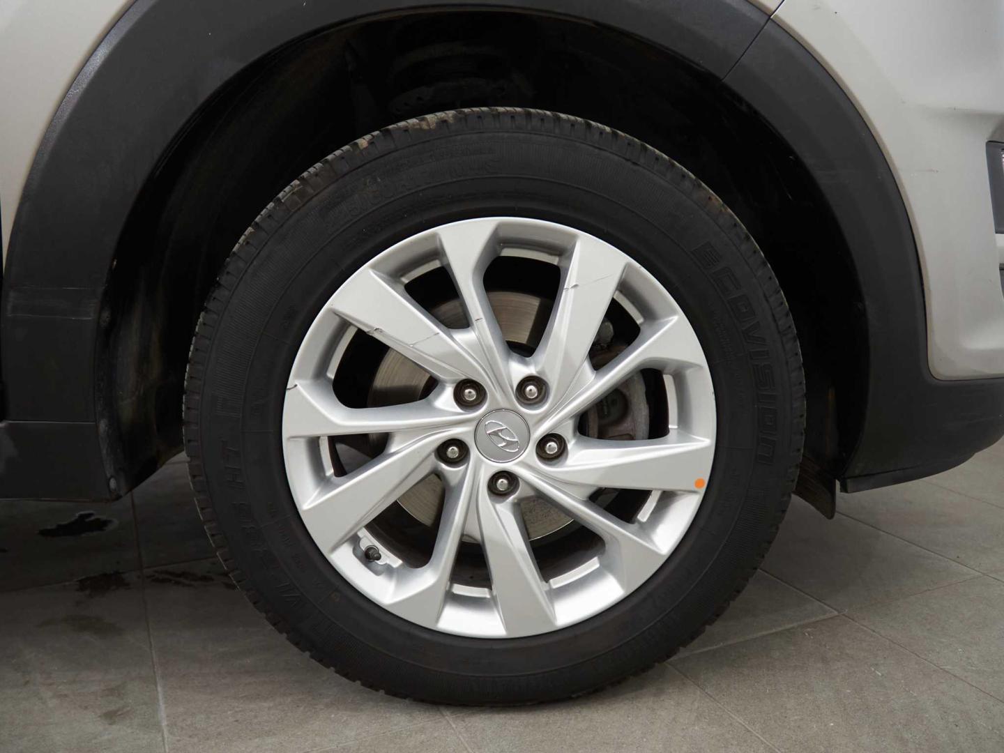 Hyundai Tucson 1.6CRDI 48V SLE 4x2