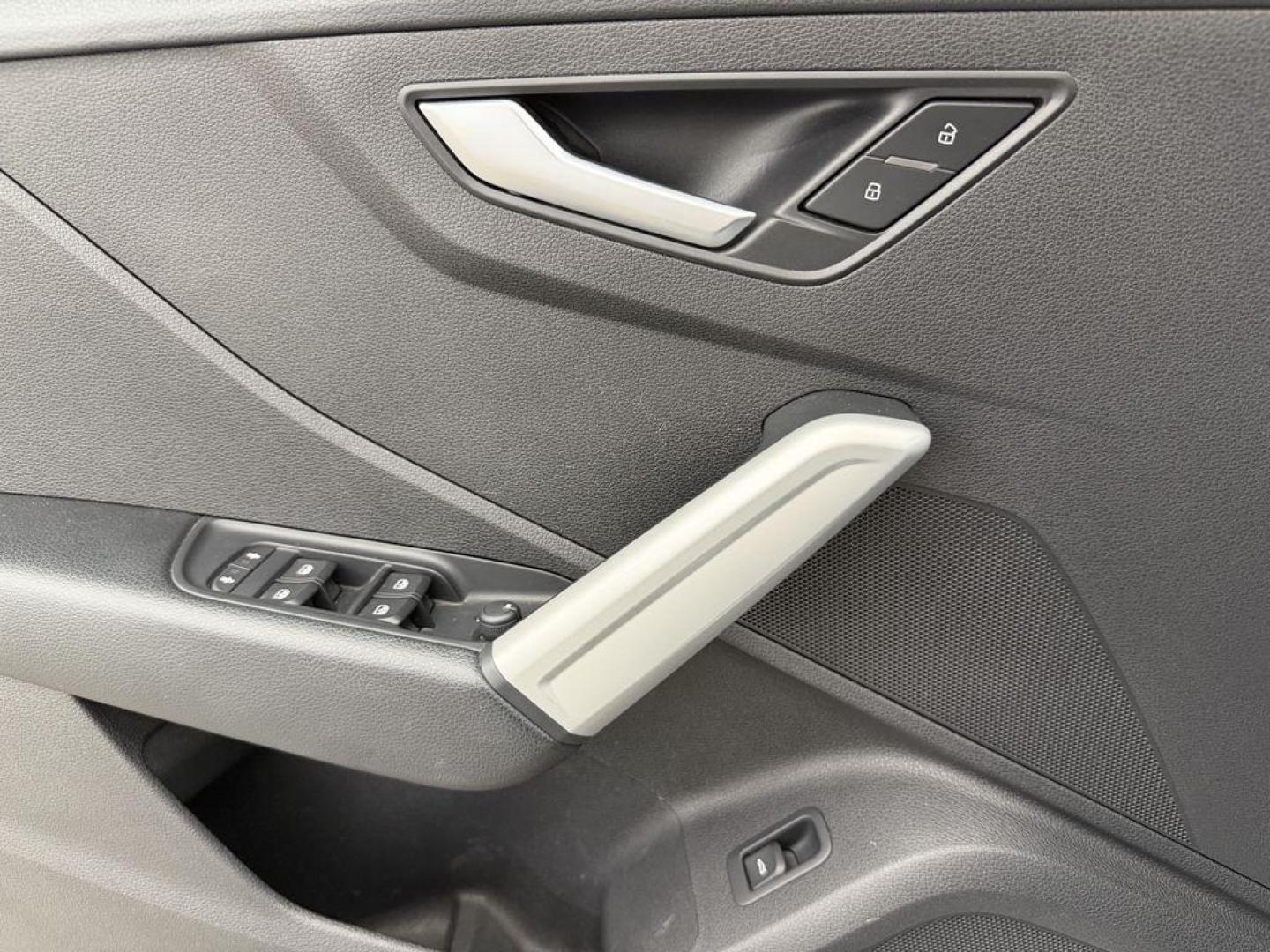 Audi Q2 Advanced 30 TFSI 81 kW (110 CV)