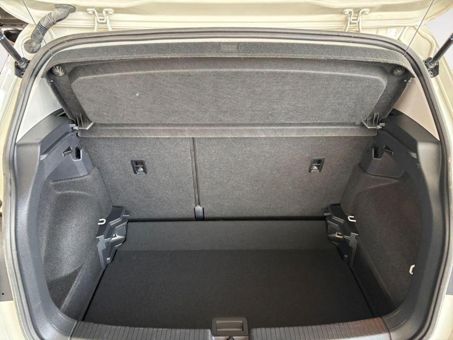 Volkswagen T-Cross Advance 1.0 TSI 81kW (110CV)