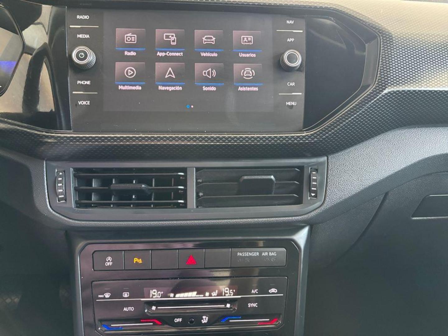Volkswagen T-Cross Advance 1.0 TSI 81kW (110CV)