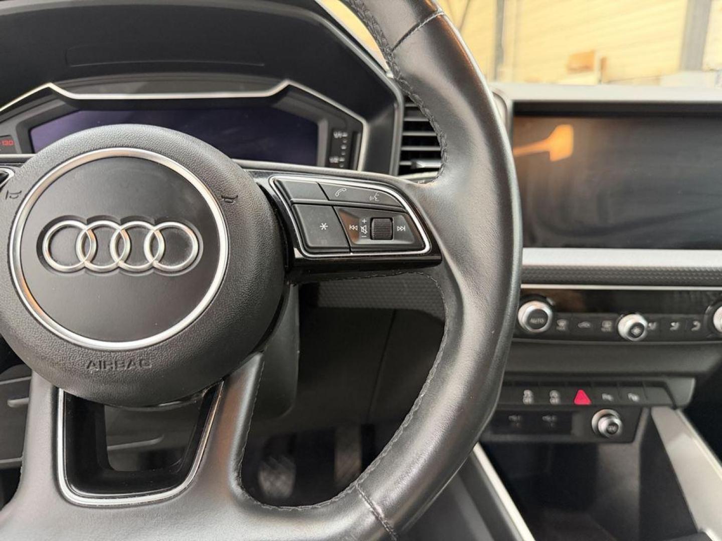 Audi A1 Sportback Adrenalin edition 25 TFSI 70 kW (95 CV)