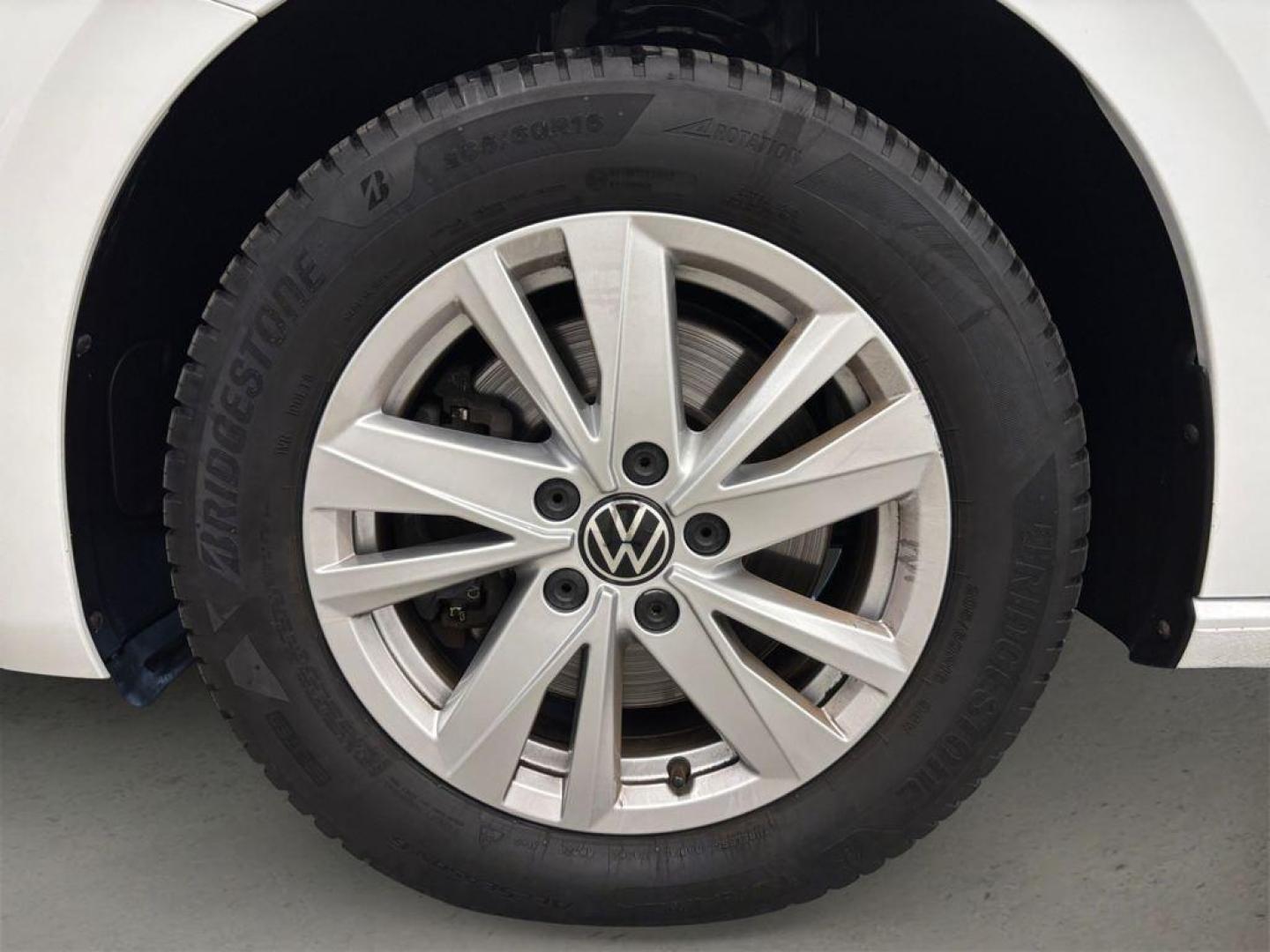 Volkswagen Touran Advance 2.0 TDI 90 kW (122 CV)