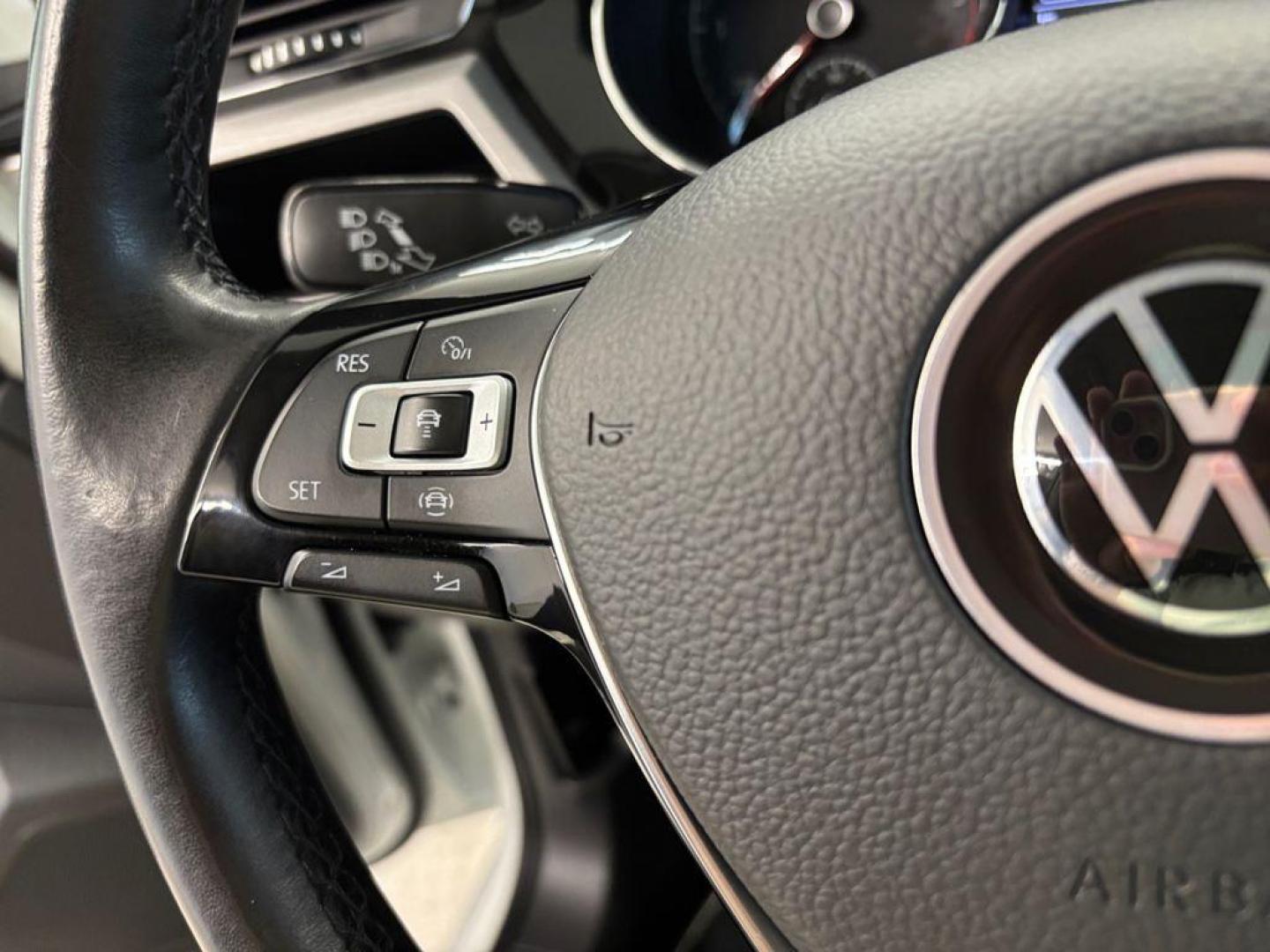 Volkswagen Touran Advance 2.0 TDI 90 kW (122 CV)
