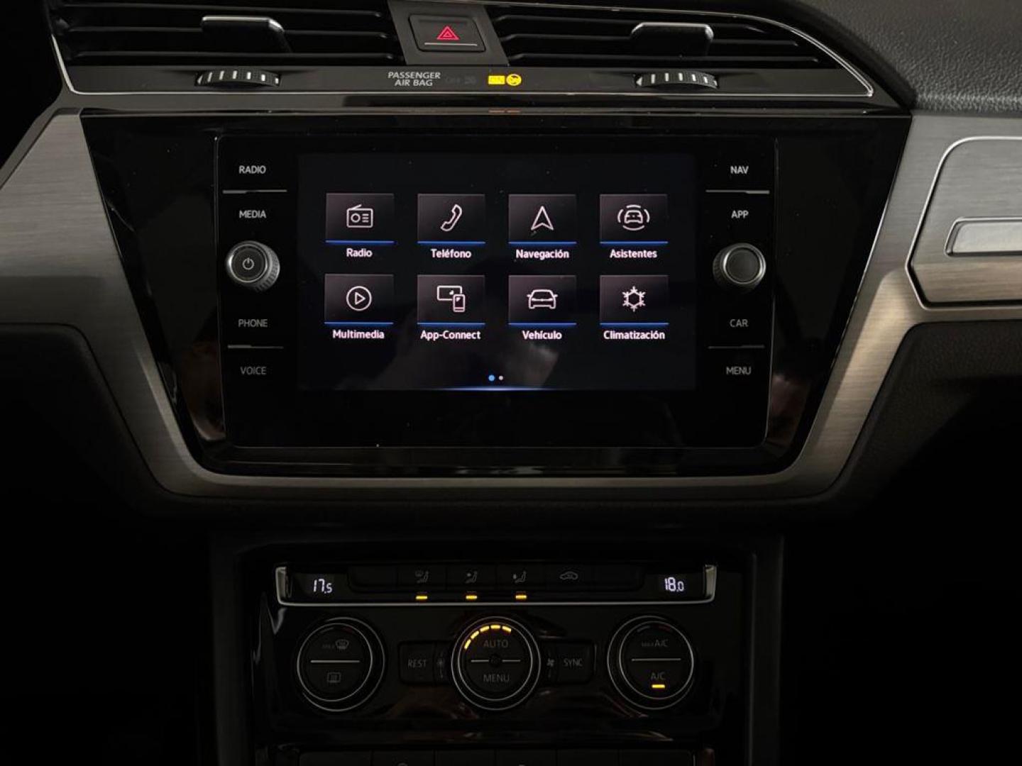 Volkswagen Touran Advance 2.0 TDI 90 kW (122 CV)