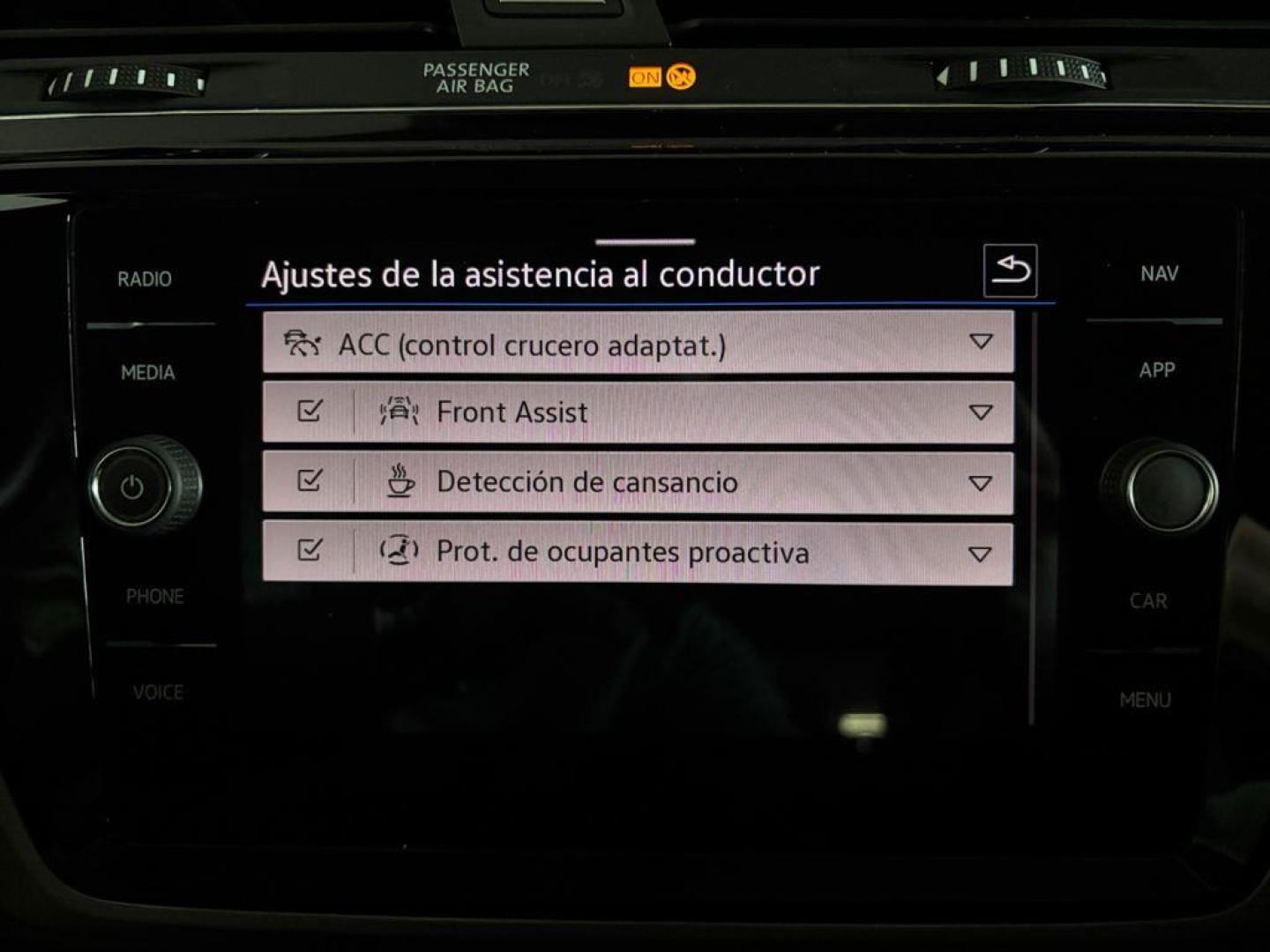Volkswagen Touran Advance 2.0 TDI 90 kW (122 CV)