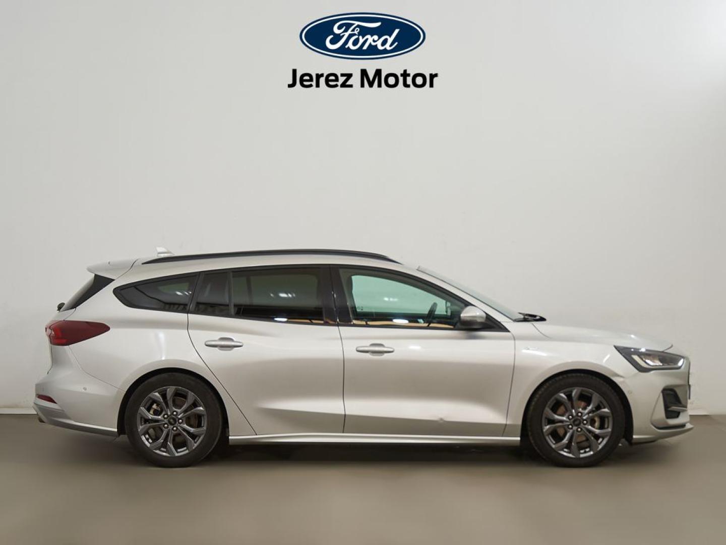 Ford Focus Sportbreak 1.0 Ecoboost MHEV ST-Line 155 Aut.