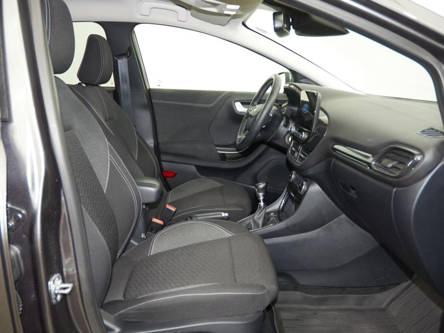 Ford Puma 1.0 EcoBoost MHEV Titanium 125