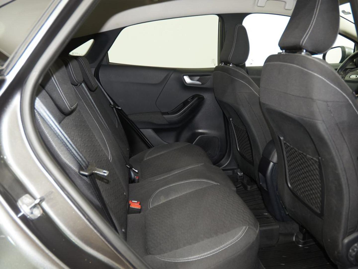 Ford Puma 1.0 EcoBoost MHEV Titanium 125