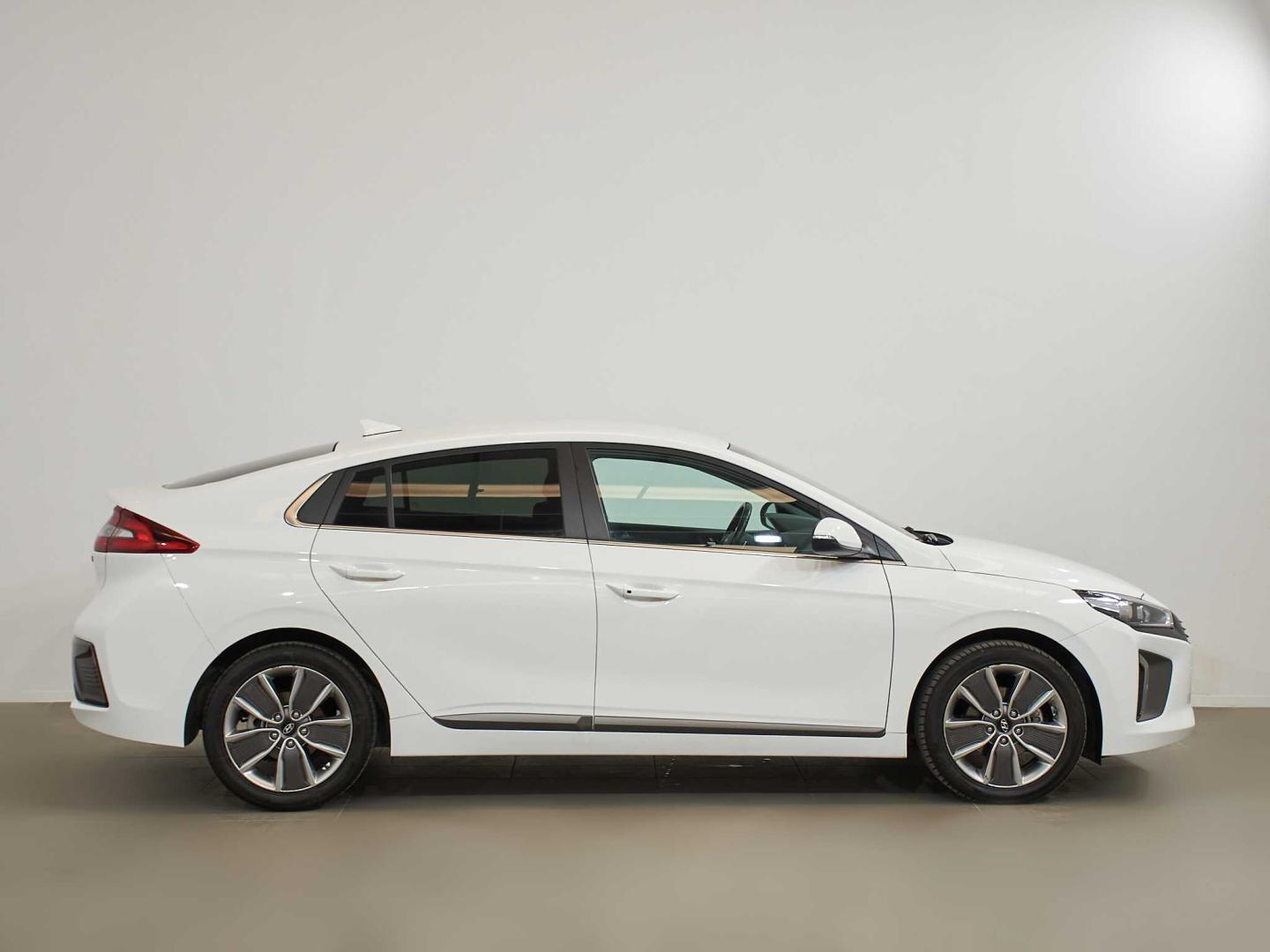 Hyundai Ioniq HEV 1.6 GDI Tecno