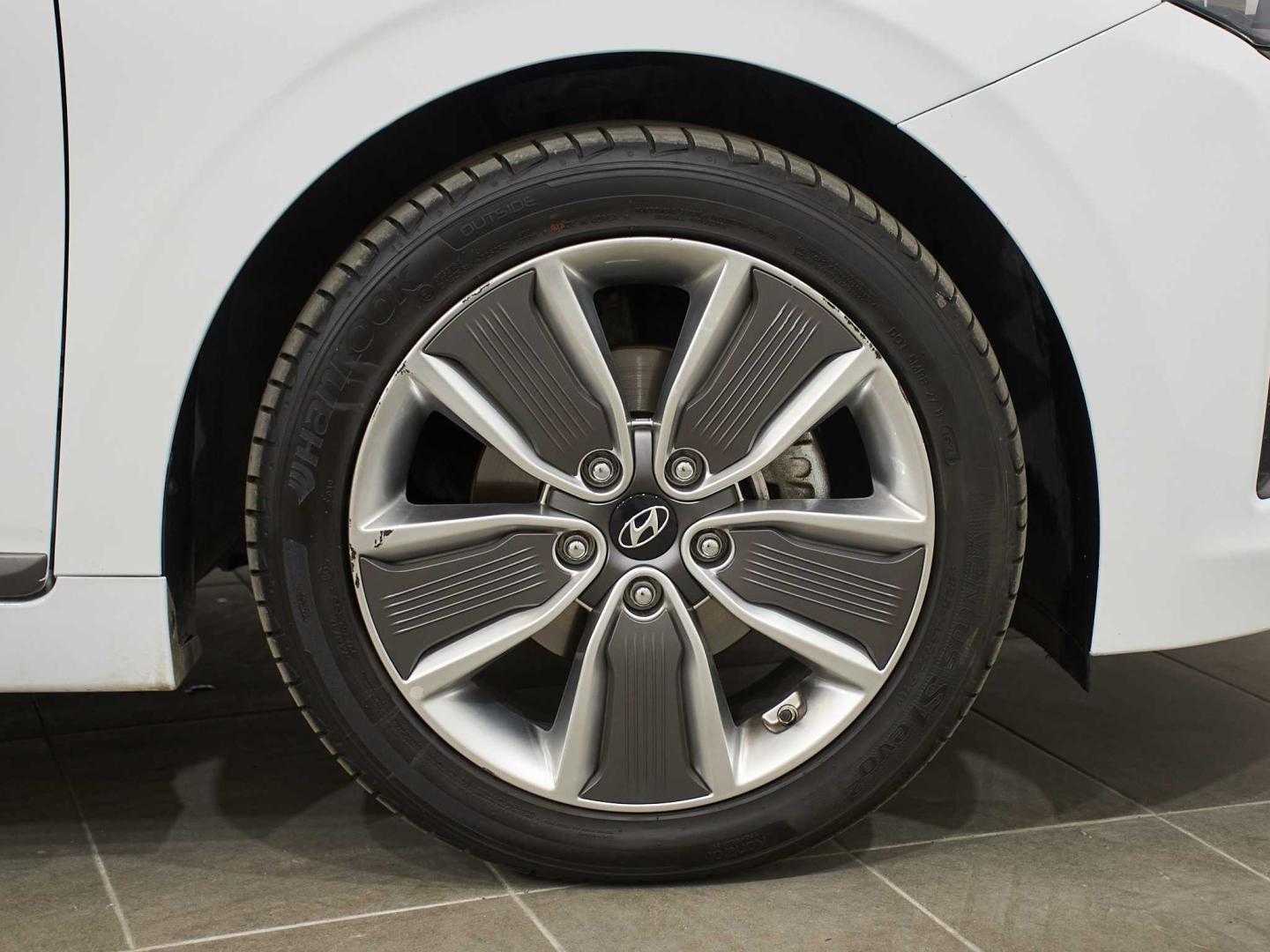 Hyundai Ioniq HEV 1.6 GDI Tecno