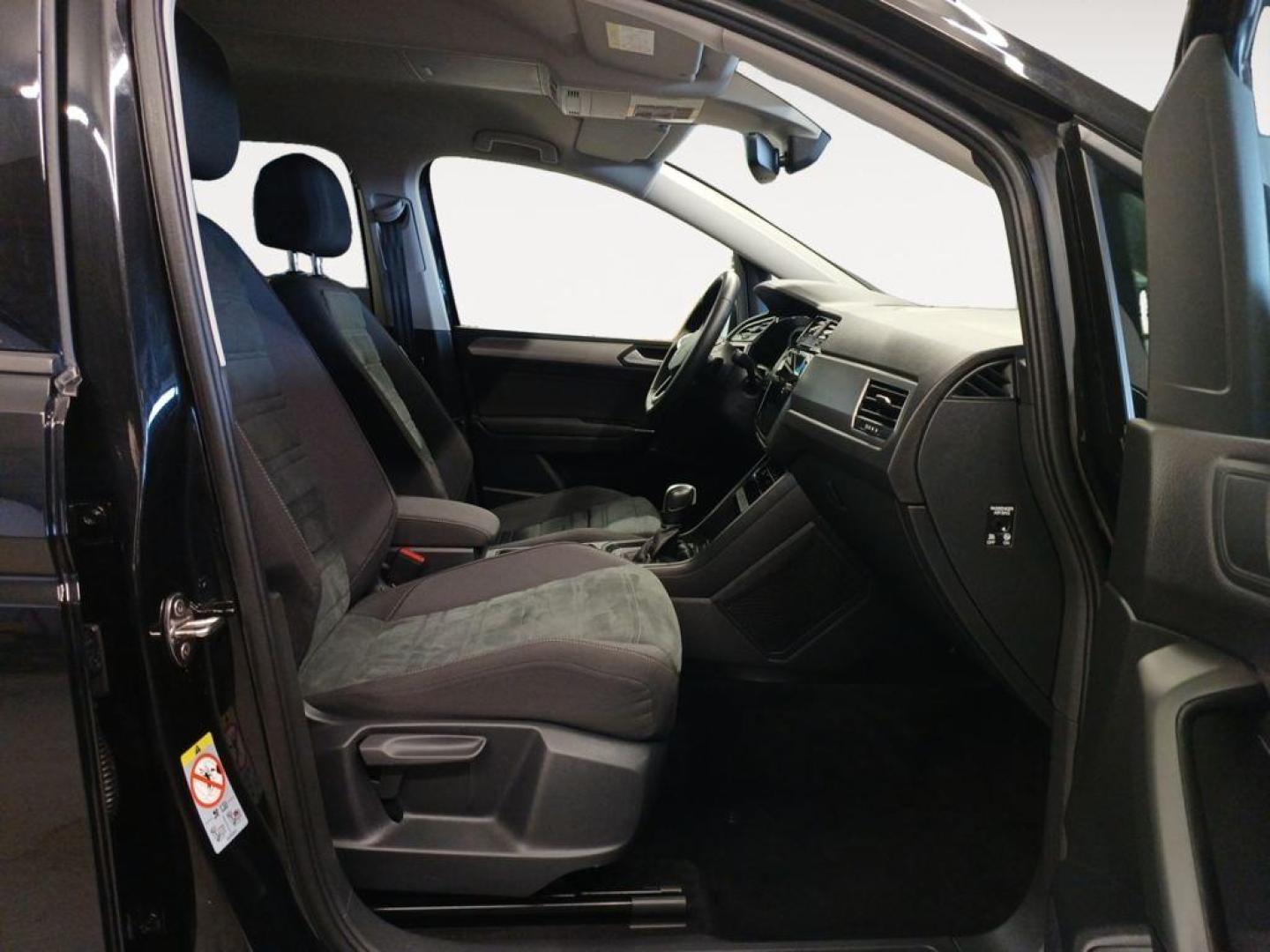 Volkswagen Touran ``Más`` 1.5 TSI 110 kW (150 CV) DSG