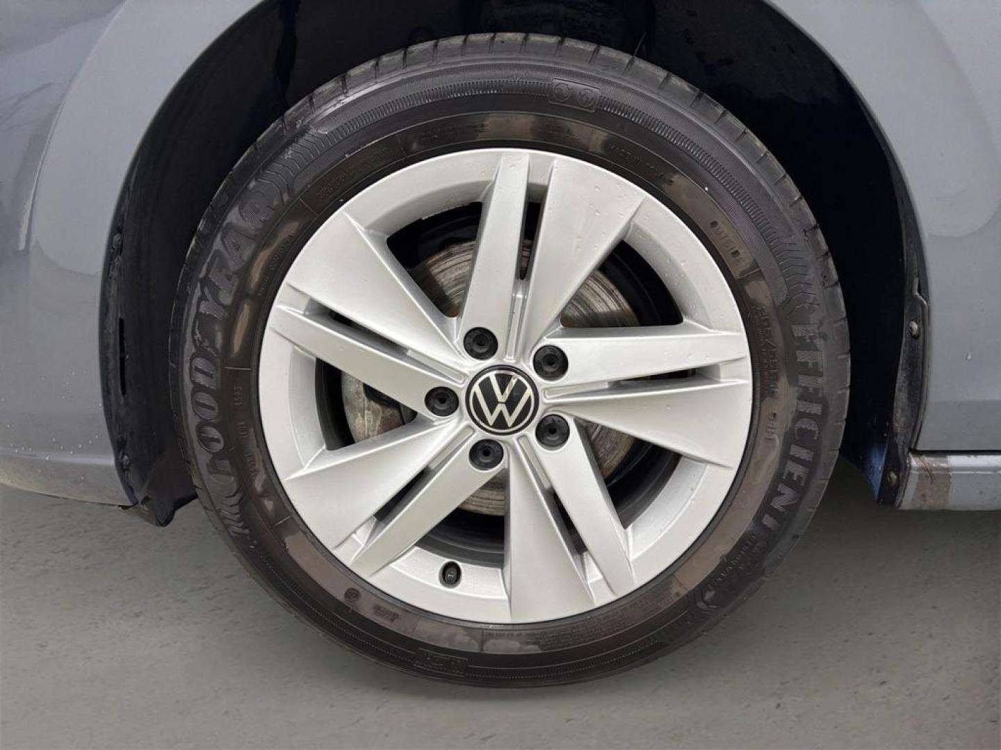 Volkswagen Golf Life 1.0 eTSI 81 kW (110 CV) DSG