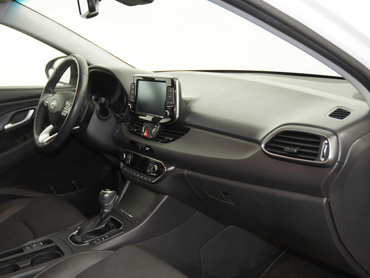 Hyundai i30 Fastback FB 1.4 TGDI Style DT 140